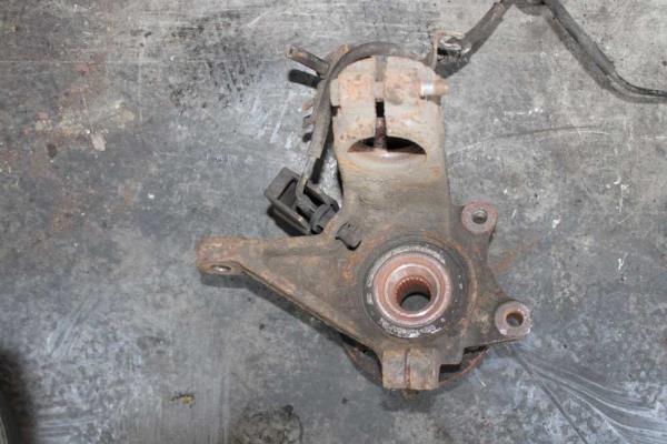 MOYEU AVANT GAUCHE CITROEN BERLINGO 96+ / PICASSO 99+ , PEUGEOT PARTNER 96+ - Vue 2